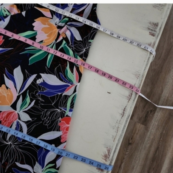 Lulu's Multi Color Floral Maxi Dress - Picture 6 of 7